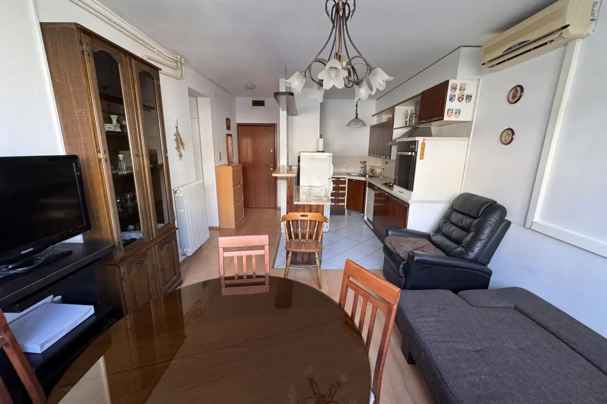  rental homes